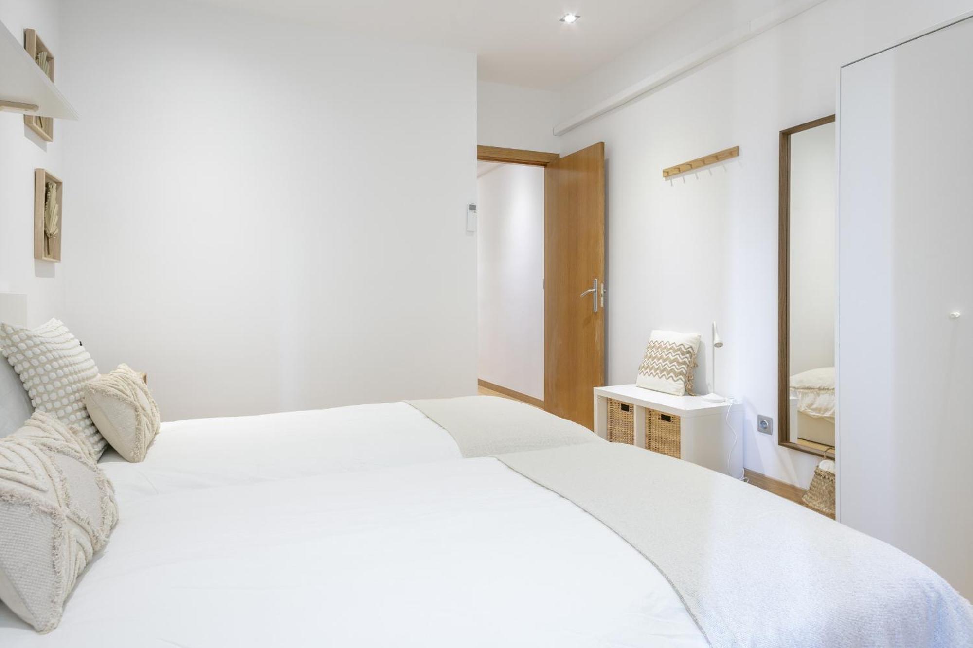 Ola Living Consell De Cent Apartment Barcelona Bagian luar foto